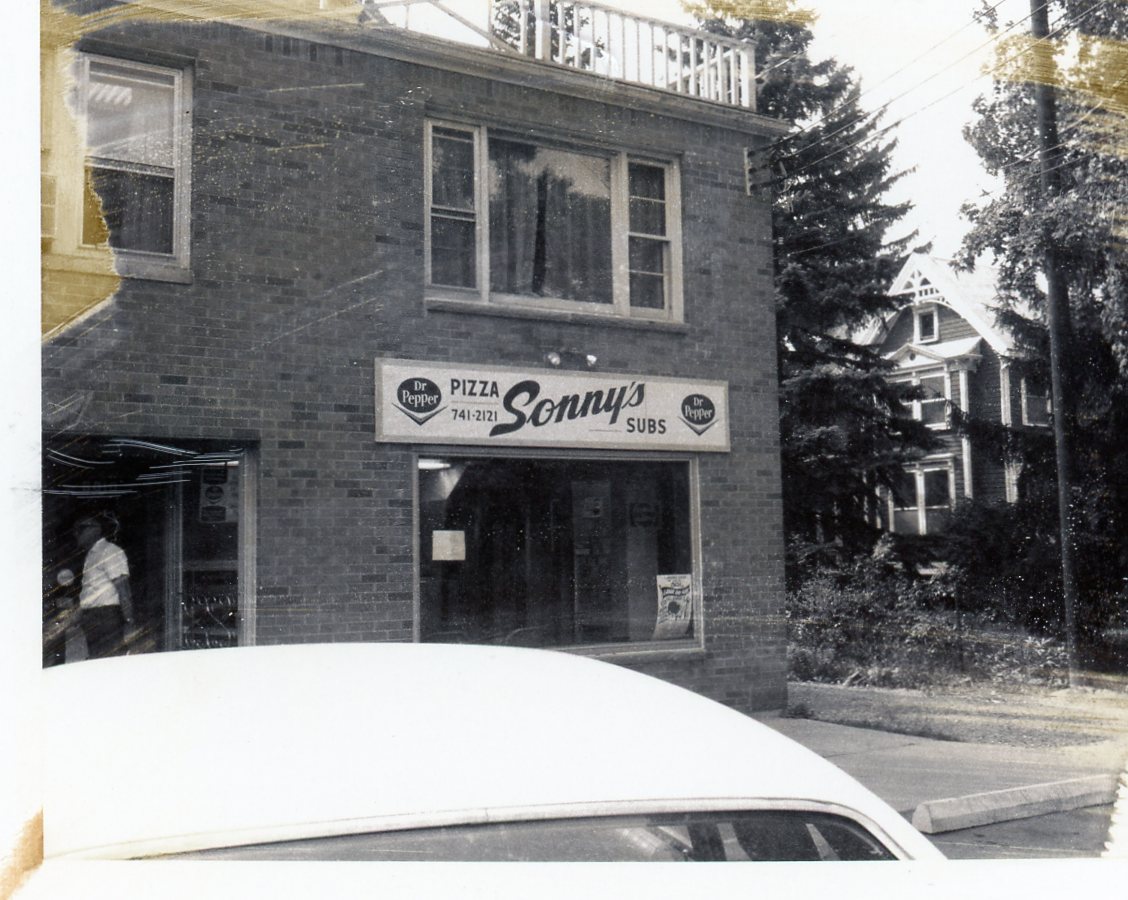 Sonnys Pizza 6010 Goodrich Road